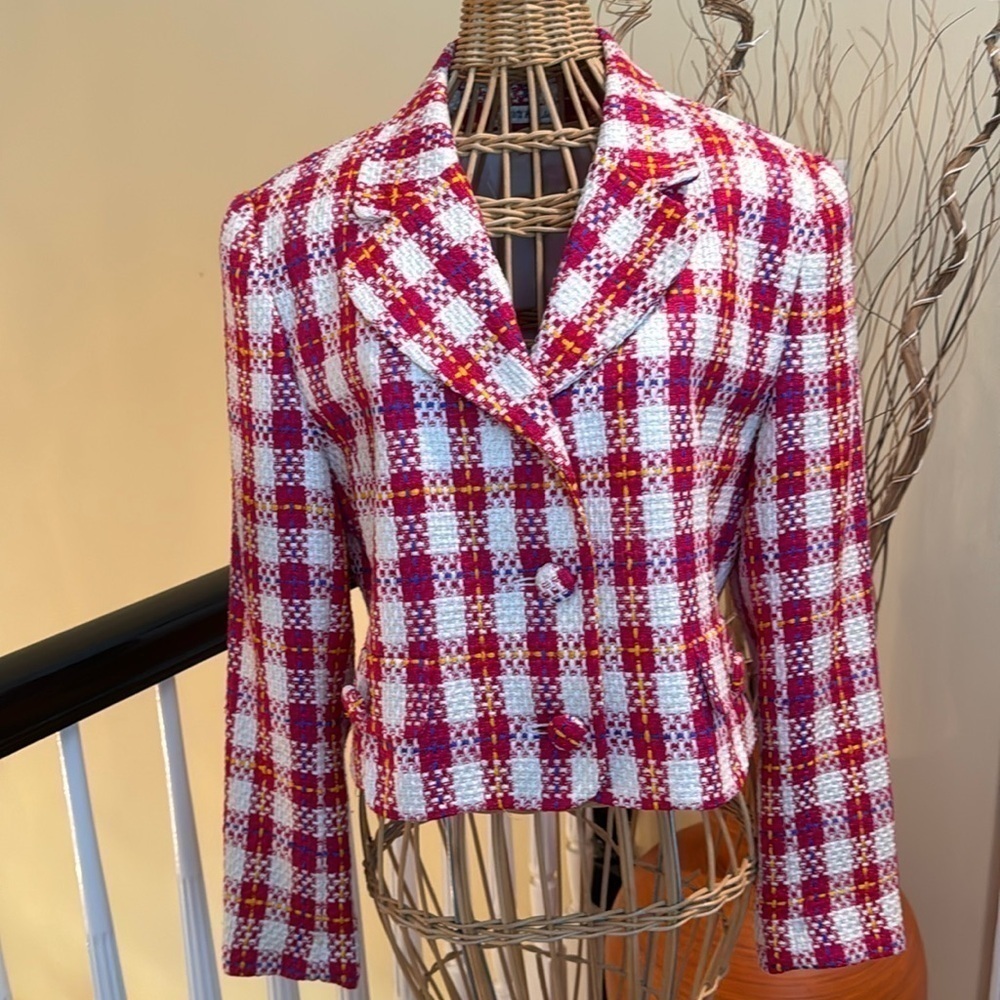 Doncaster Sale100% Woven Silk Pink White Yellow And Blue Jacket